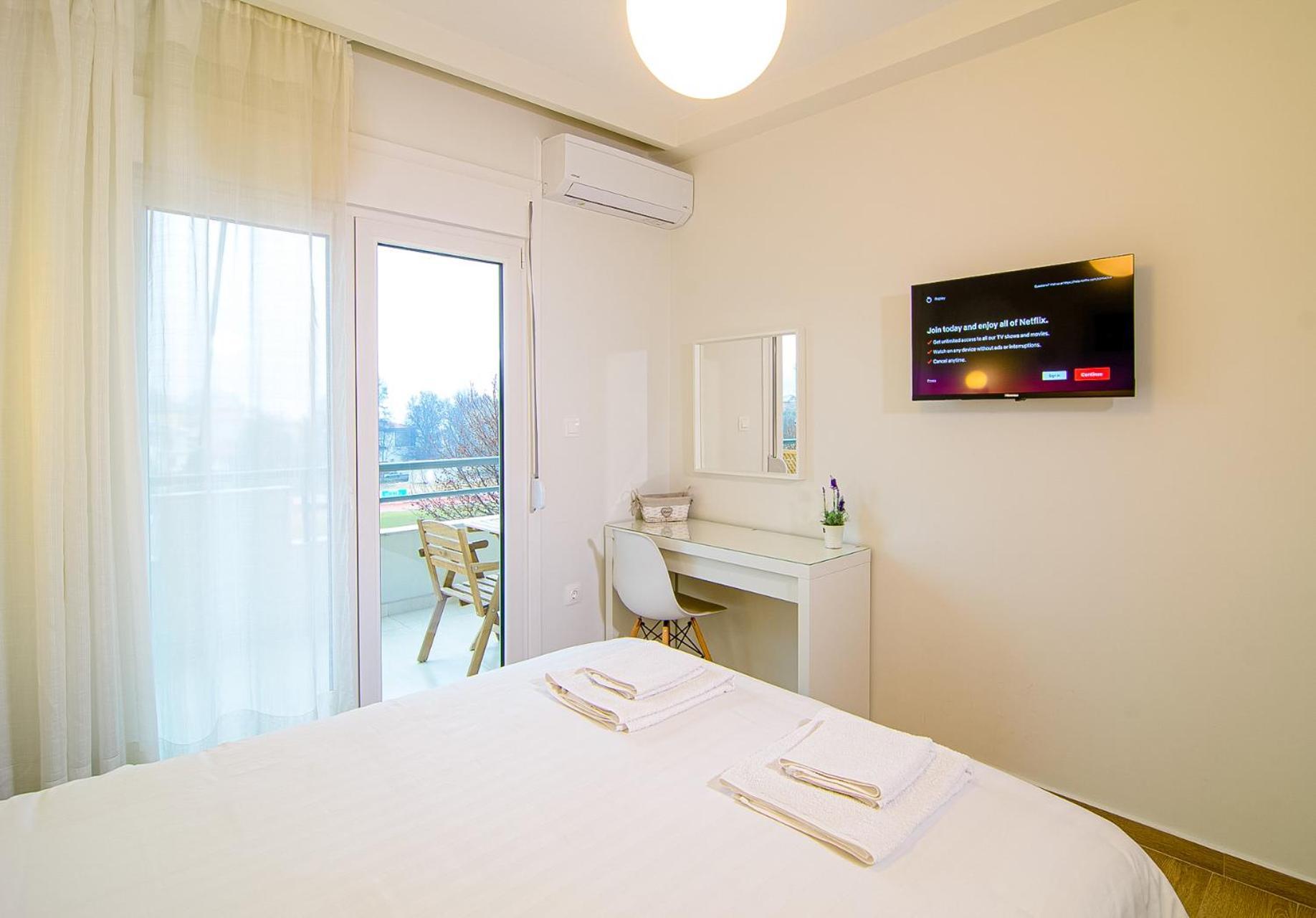 Eternal Suites เอเดสซา ภายนอก รูปภาพ