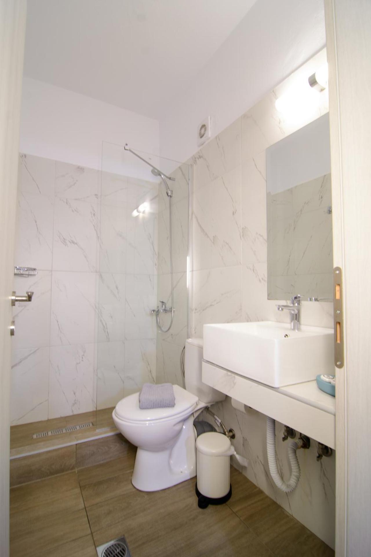 Eternal Suites เอเดสซา ภายนอก รูปภาพ